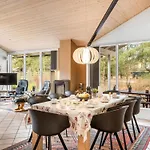 Sora - 2km From The Sea By Interhome