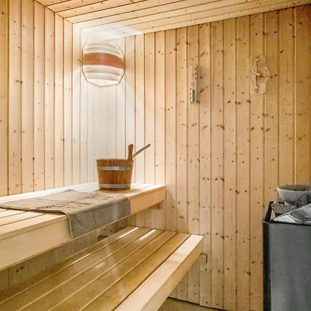 Sora - 2km From The Sea By Interhome *