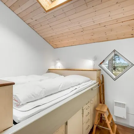 Sora - 2km From The Sea By Interhome *